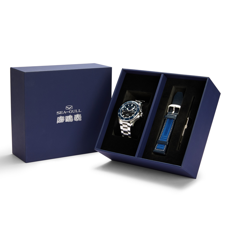 Ocean Series Pro 300m Moon Phase Gradient Wave-textured Dial Diving Watch 43.5mm